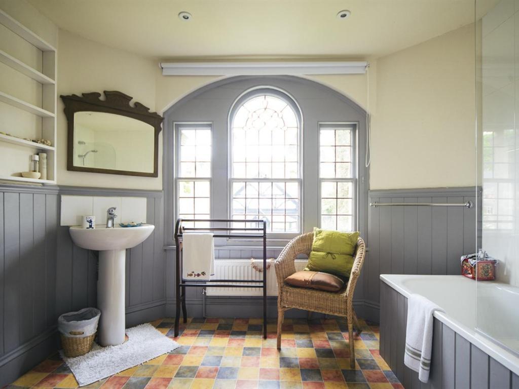 Percy Place Bath Room photo
